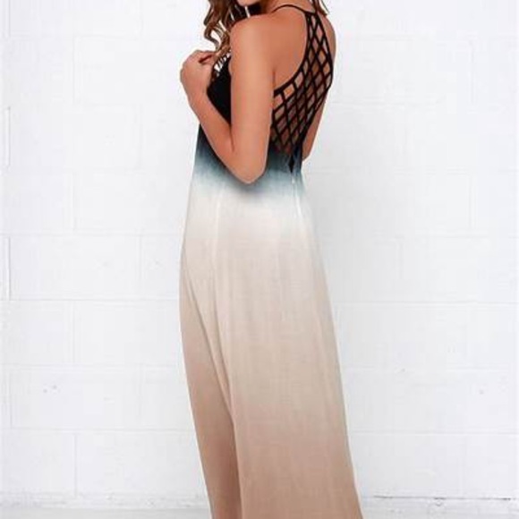 Lulu’s Dip Dye Ombré Maxi Dress with Lattice Back Detail, Size M - Picture 2 of 7